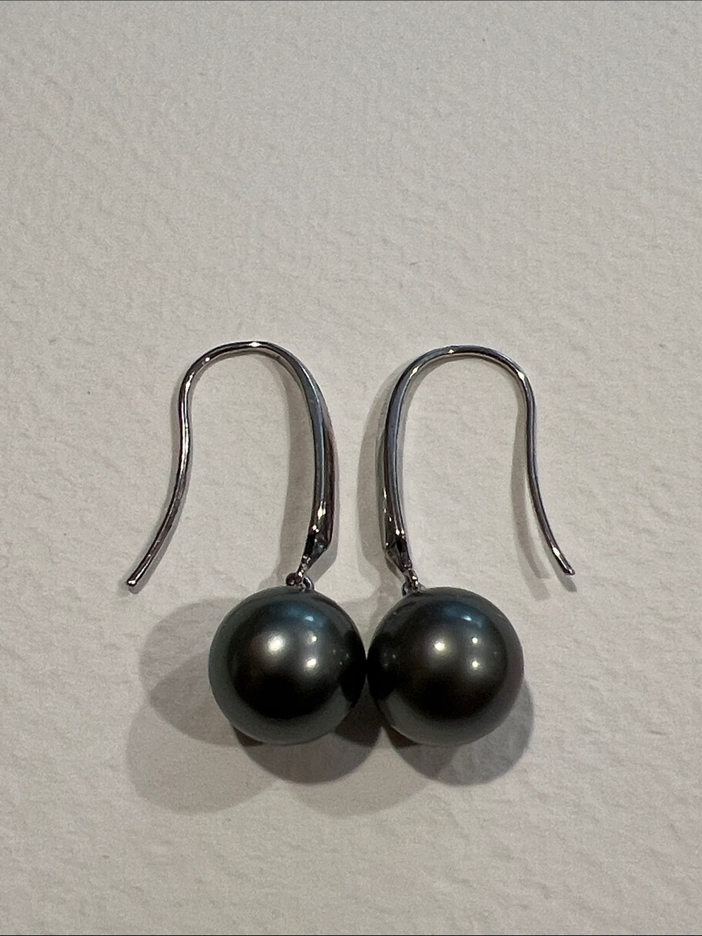 Sterling Silver Black Pearl Drop Earrings - Women Jewelry